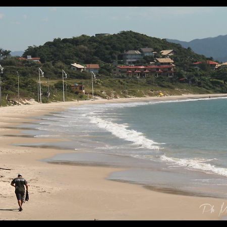 Espaço Arte na Praia Guarda do Embaú Exterior foto
